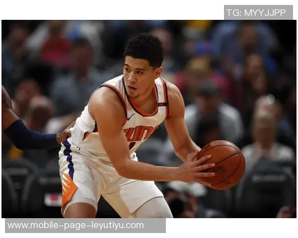 艾顿加盟湖人后将如何影响球队表现布克表示期待未来发展